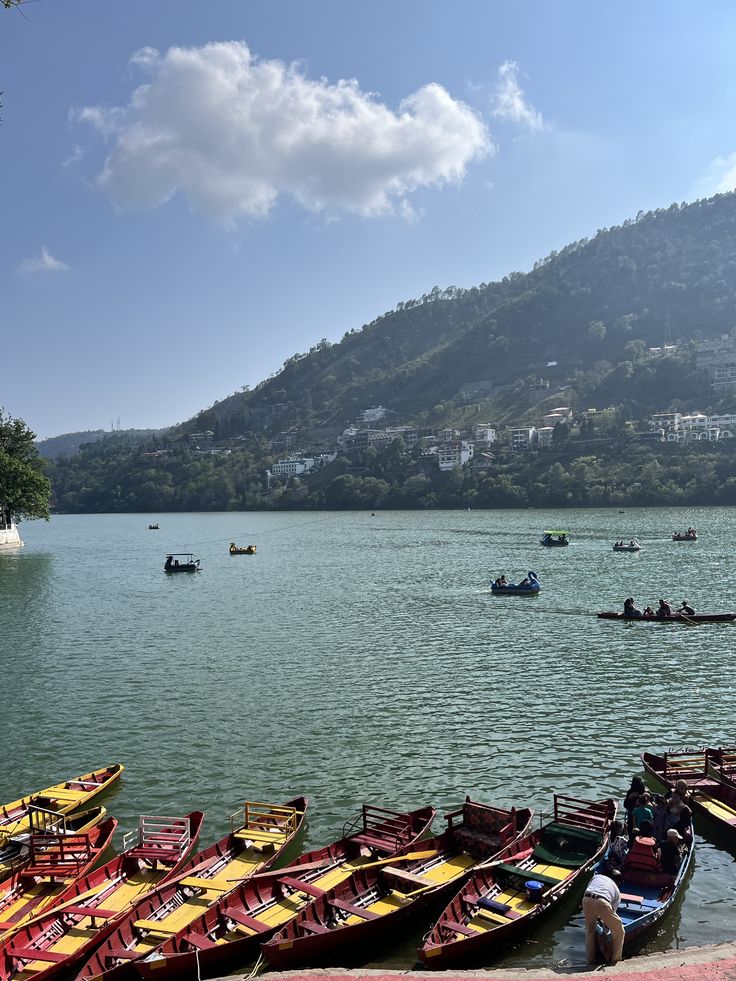 bhimtal lake uttarakhand.jpg
